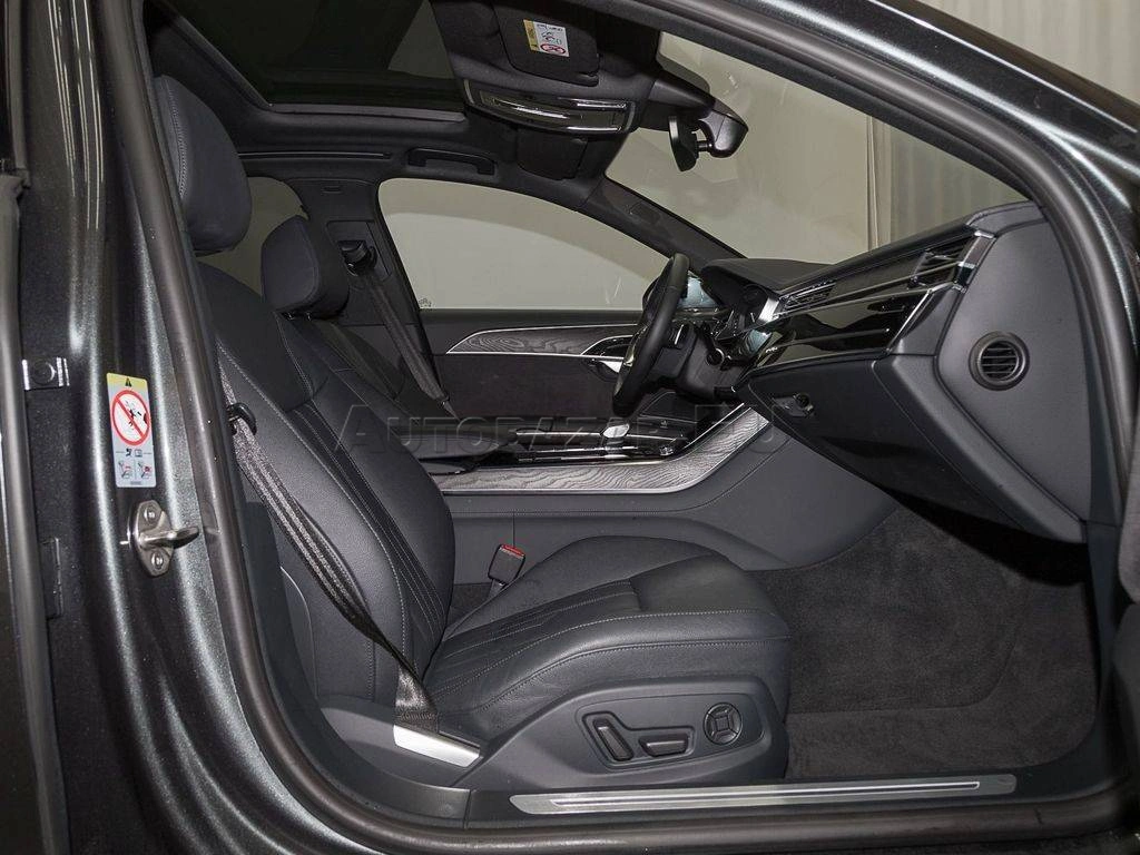 Audi A8 55 3.0 TFSI mHEV V6 quattro tiptronic