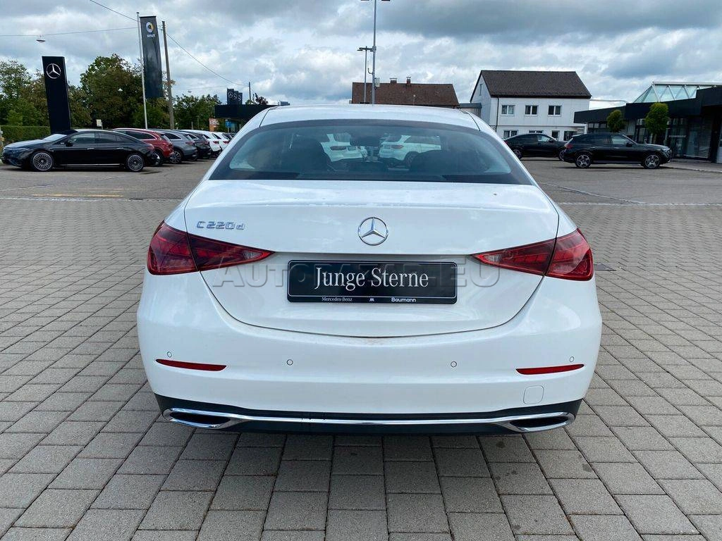Mercedes-Benz C trieda Sedan 220 d mHEV A/T