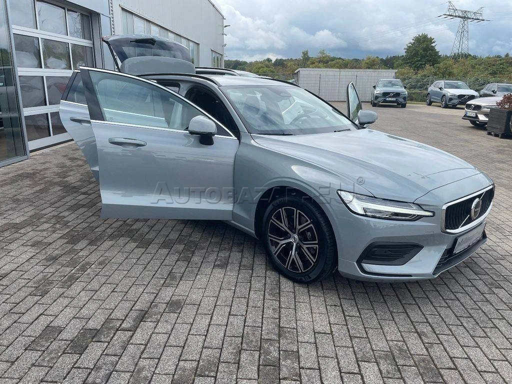 Volvo V60 B4 Core A/T
