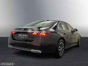 Mercedes-Benz E trieda Kombi 220 d mHEV A/T