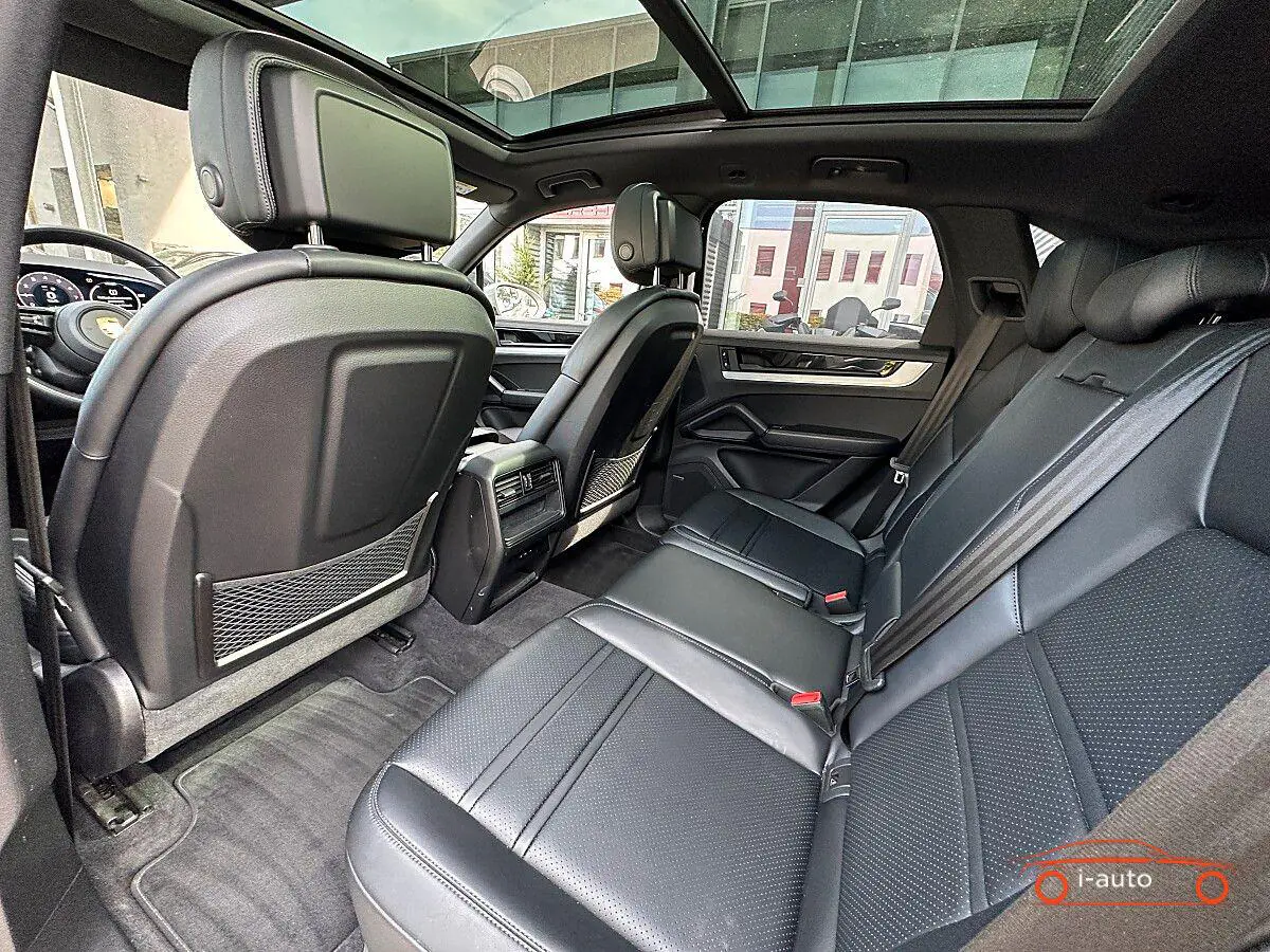 Porsche Cayenne 2023 na predaj – fotografia 14