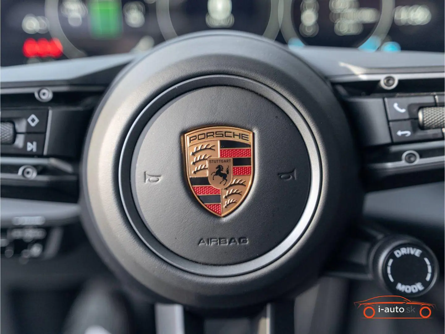 Porsche Taycan 2025 na predaj – fotografia 39