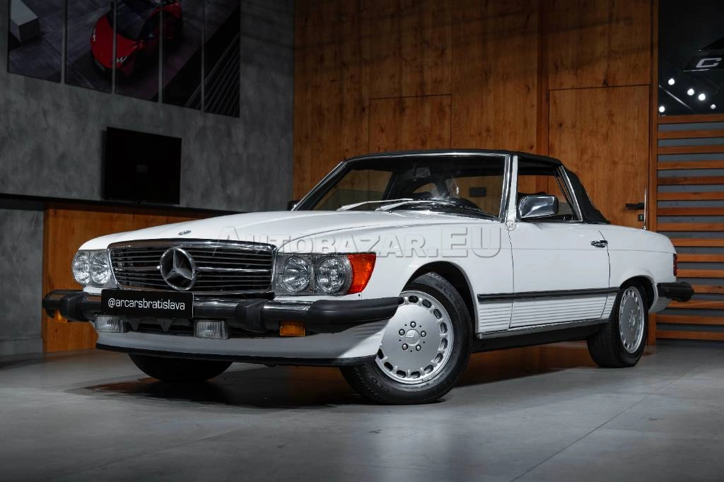 Mercedes-Benz SL 380