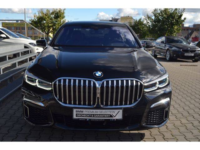 BMW Rad 7 750i xDrive A/T