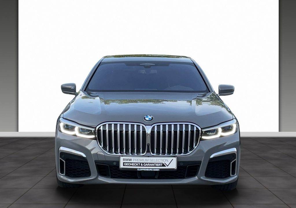 BMW Rad 7 750Li xDrive A/T