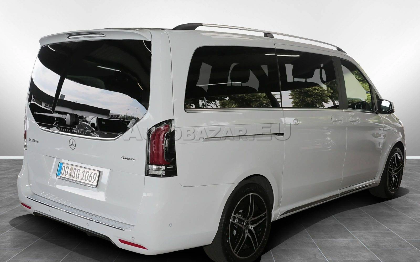 Mercedes-Benz V trieda 300d lang AMG - Line