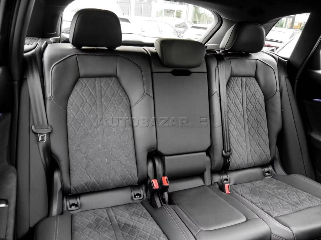 Audi Q5 TFSI quattro S tronic