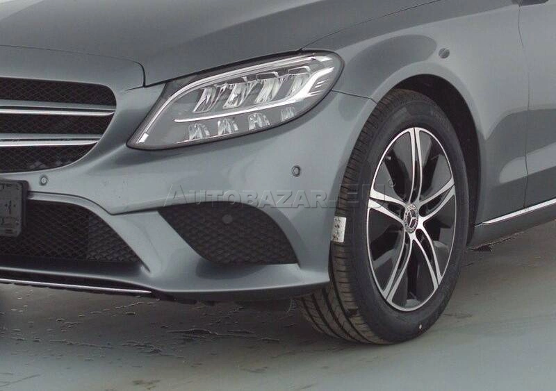 Mercedes-Benz C trieda Sedan 220 d A/T