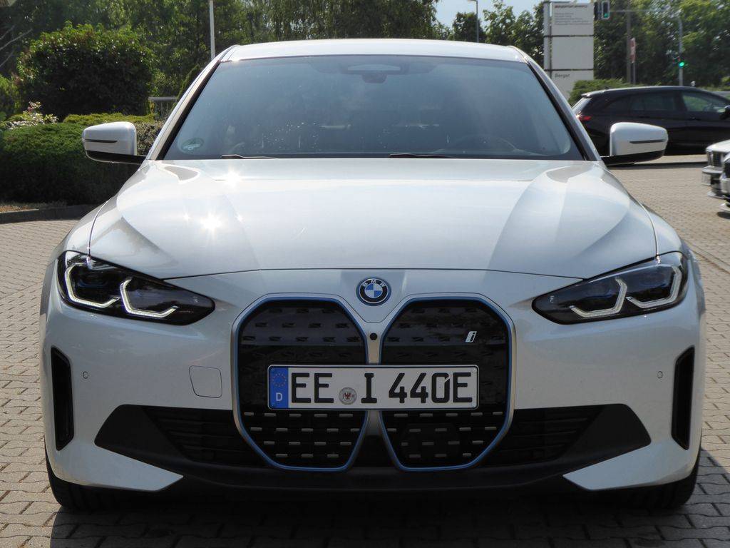 BMW i4 eDrive40