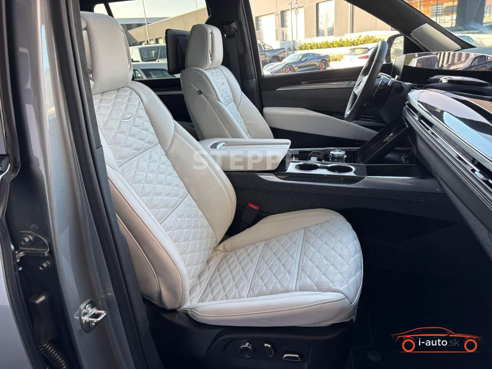 Cadillac Escalade 2026 na predaj – fotografia 20