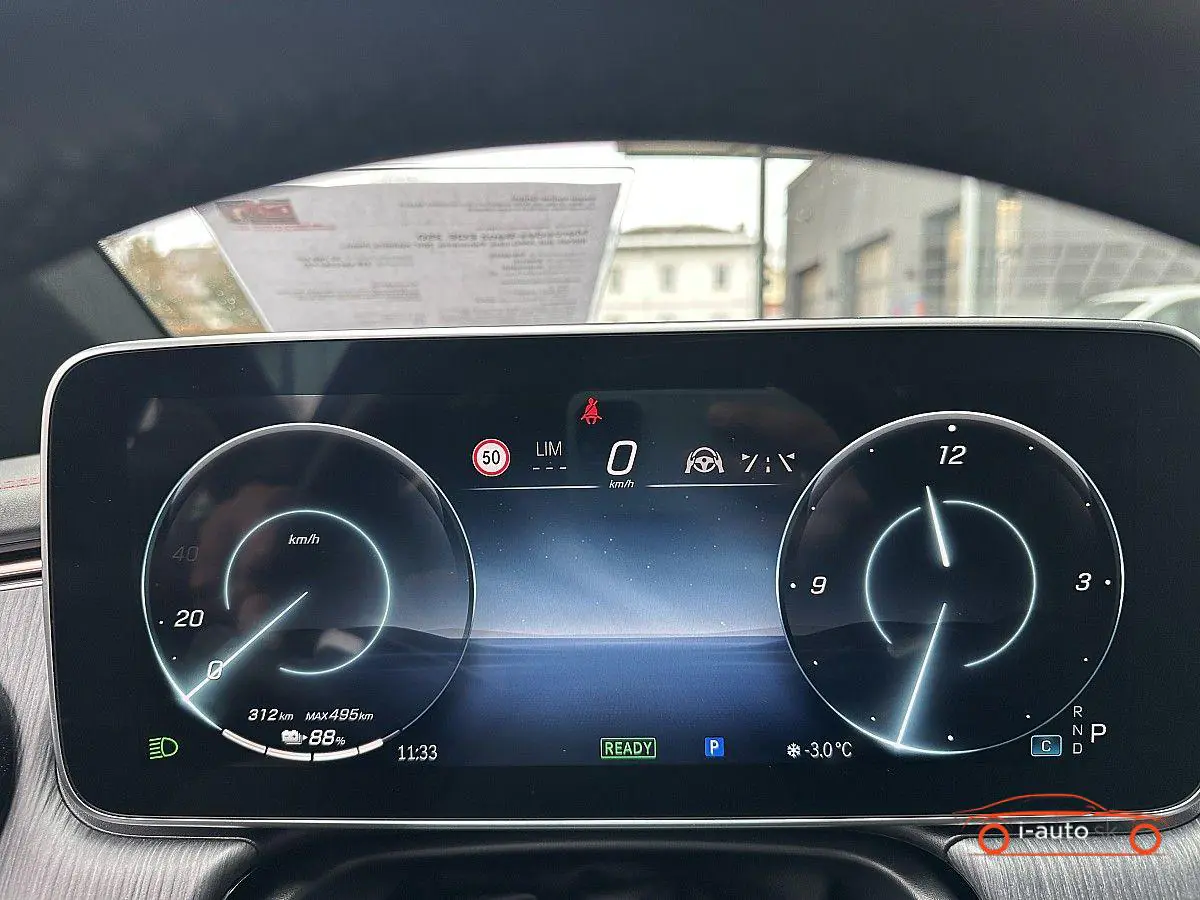 Mercedes-Benz EQE 2023 na predaj – fotografia 43