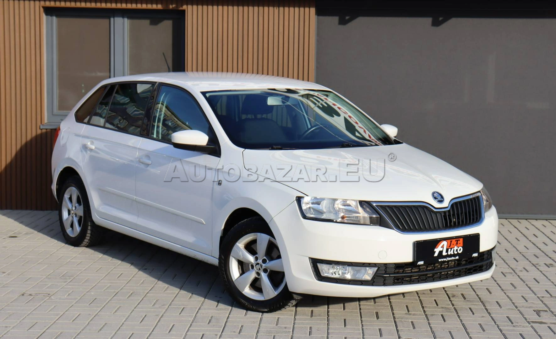 Škoda Rapid Spaceback SB 1.6 TDI 90k Ambition