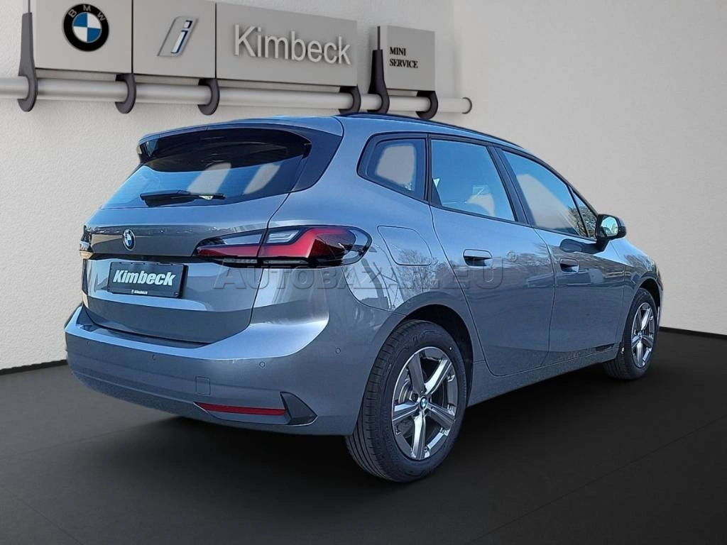 BMW Rad 2 Active Tourer 2   220i mHEV A/T