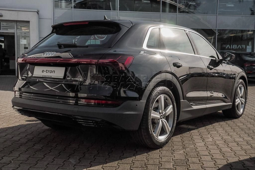 Audi e-tron 55 quattro