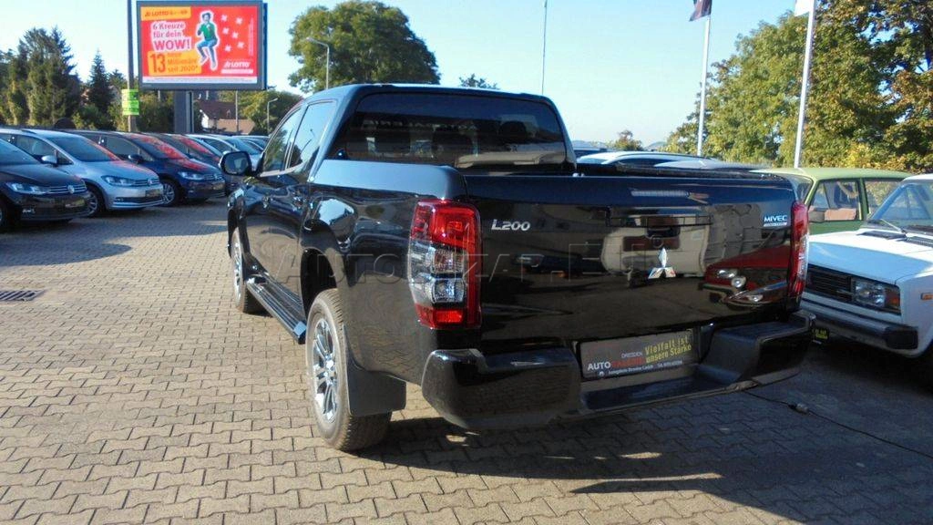 Mitsubishi L 200 L200 DOKA 2.5D A/T