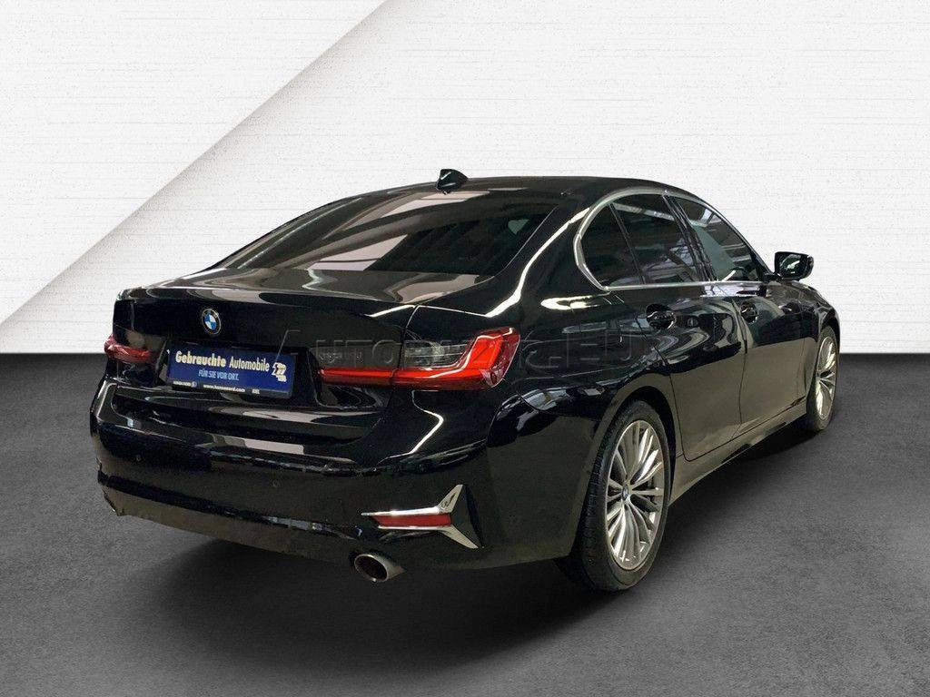 BMW Rad 3 330d mHEV A/T