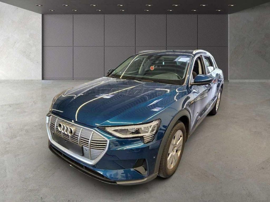 Audi e-tron 50 quattro