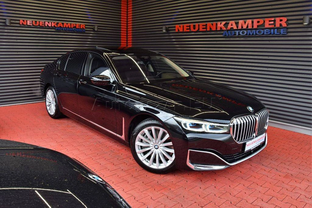 BMW Rad 7 750i xDrive A/T