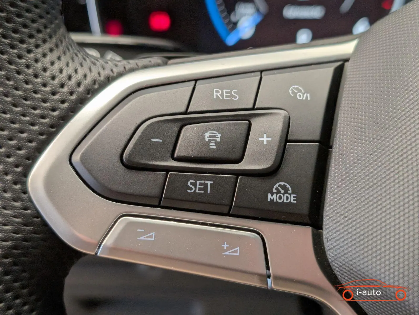 Volkswagen Touareg 2025 na predaj – fotografia 24