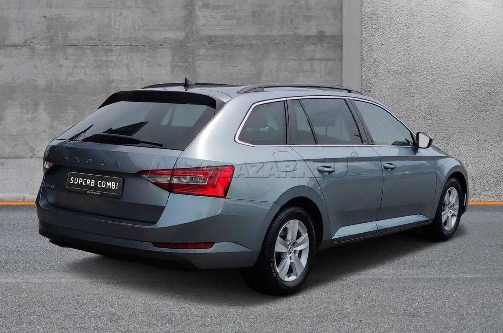 Škoda Superb Combi 2.0 TDI SCR Ambition DSG