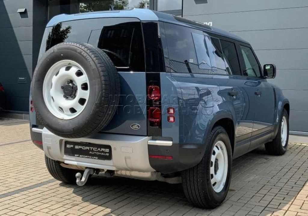 Land Rover Defender 110 D200 MHEV A/T AWD