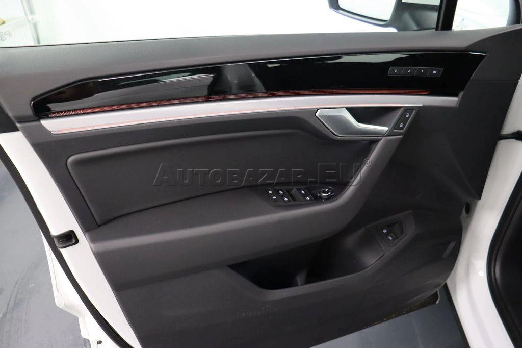 Volkswagen Touareg 3.0 V6 4M tiptronic Elegance