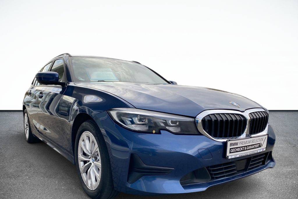 BMW Rad 3 Touring 330d  A/T