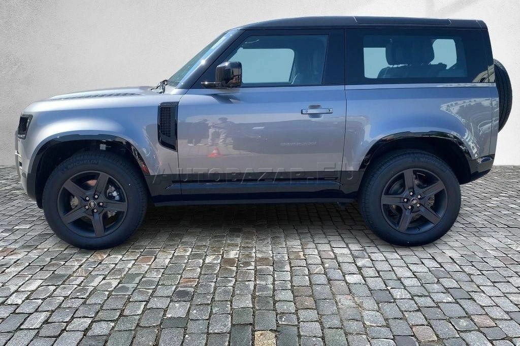 Land Rover Defender 90 3.0 I6 D250 MHEV X-Dynamic SE A/T AWD
