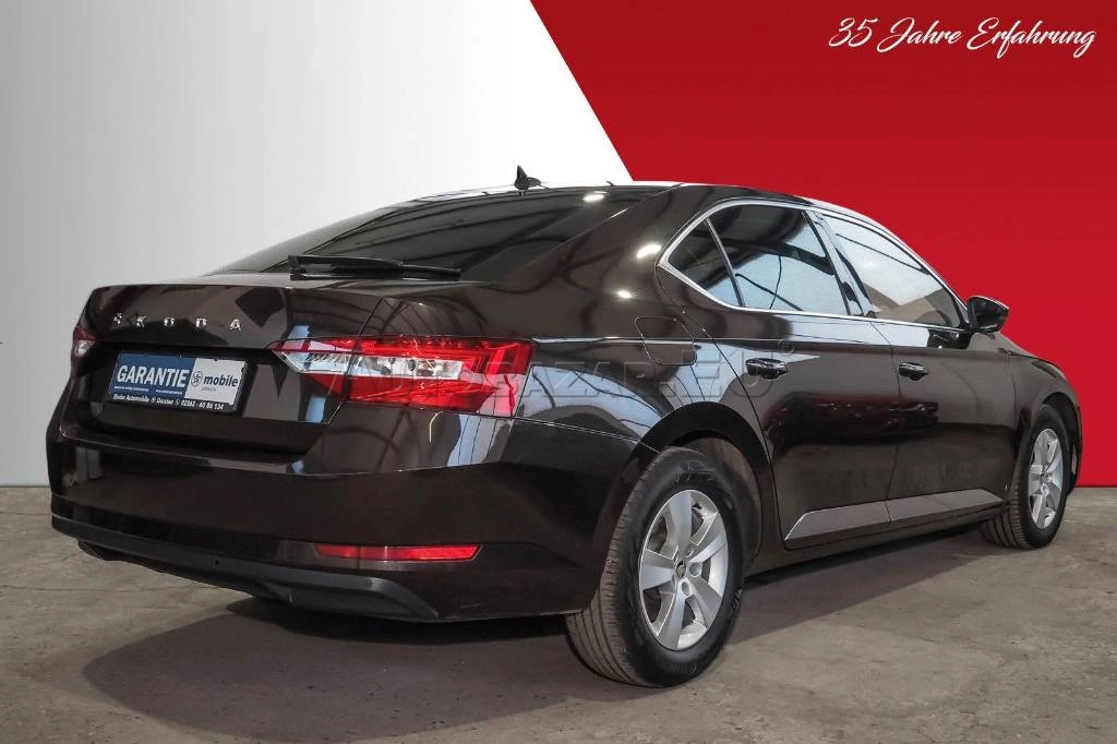 Škoda Superb 2.0 TDI SCR Ambition DSG