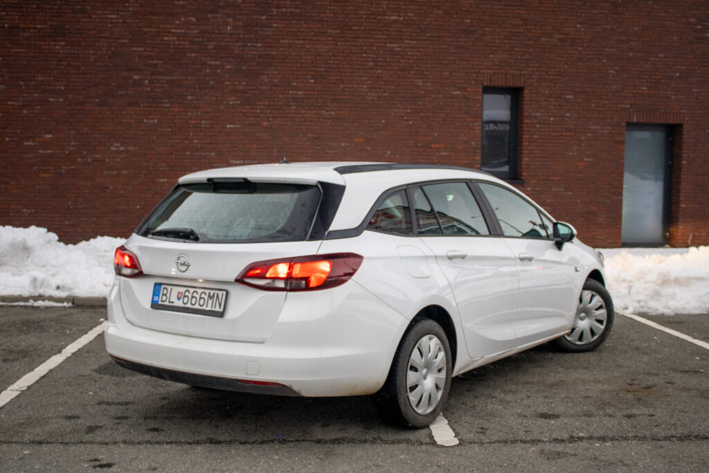 Opel Astra ST