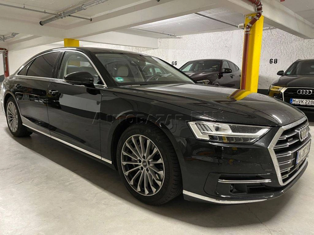 Audi A8 Long 55 3.0 TFSI V6 quattro tiptronic.