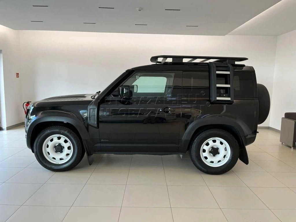 Land Rover Defender 90 2.0 Si4 P300 X-Dynamic SE A/T AWD