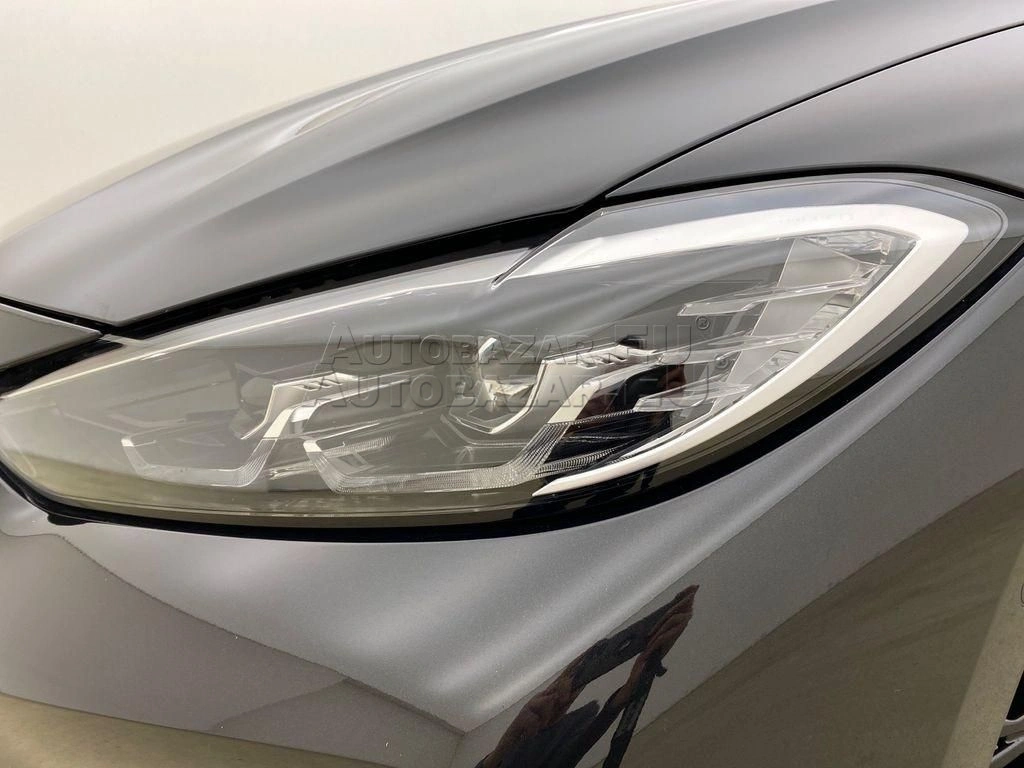 BMW rad 4 Coupé 420d mHEV xDrive A/T