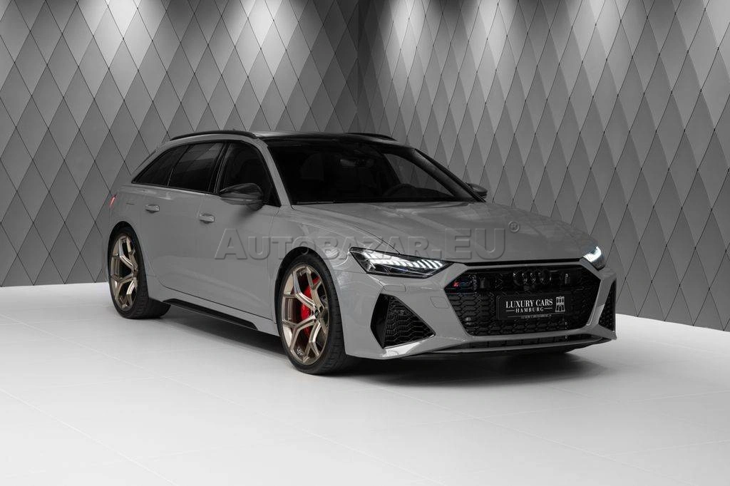 Audi RS6 Avant Performance quattro