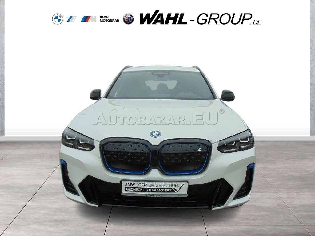 BMW iX3 A/T