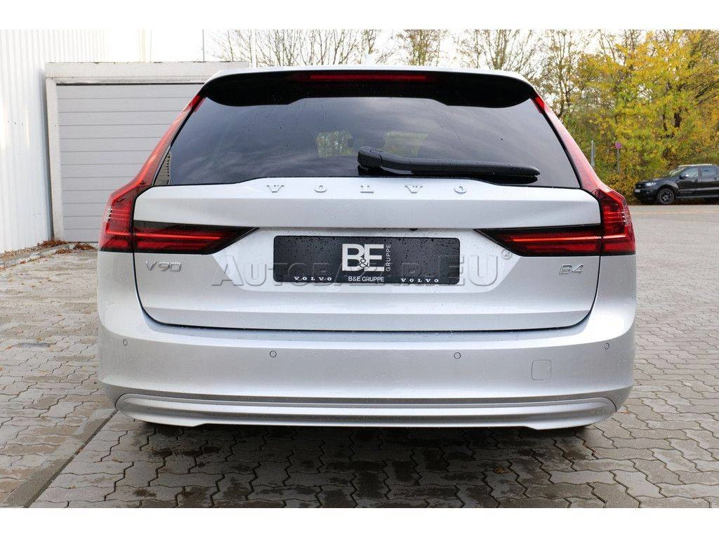 Volvo V90 B4 Momentum Pro A/T