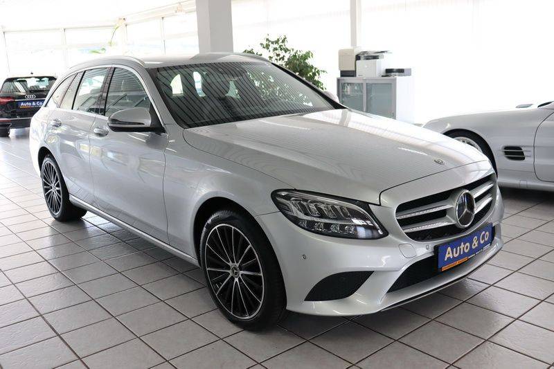 Mercedes-Benz C trieda Kombi 220 d A/T 4MATIC