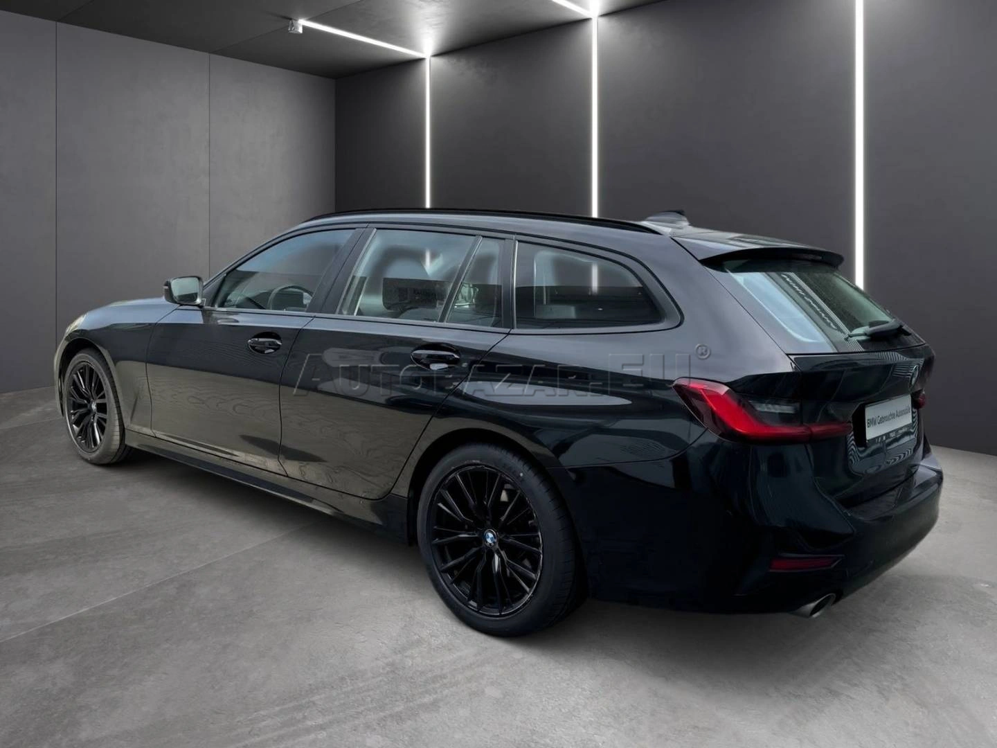 BMW Rad 3 Touring 320i  A/T