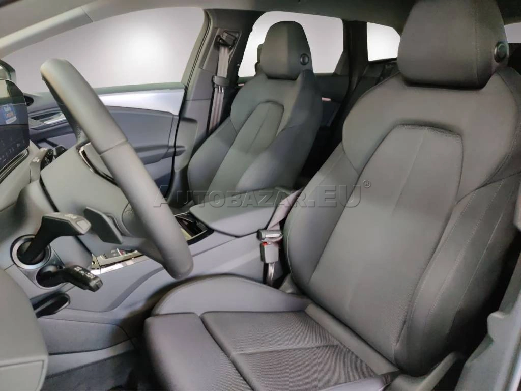 Audi A6 Avant e-tron S line