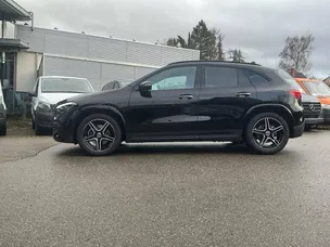 Mercedes-Benz GLA 220 d 4MATIC A/T