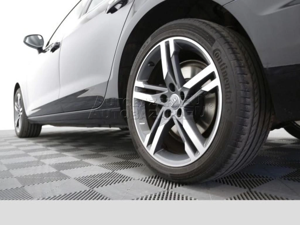 Audi A4 Avant 40 2.0 TFSI A4 S tronic