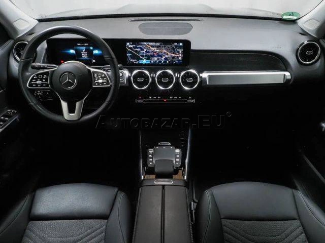 Mercedes-Benz GLB 180 A/T