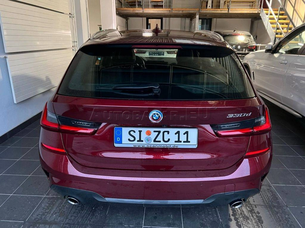 BMW Rad 3 Touring 330d  mHEV A/T