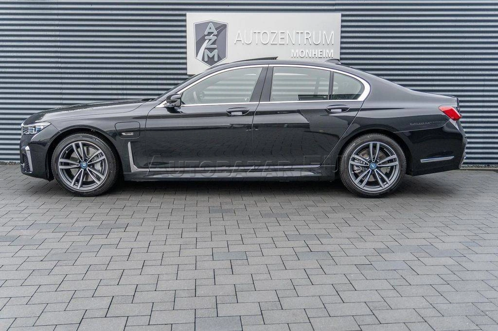 BMW Rad 7 745e