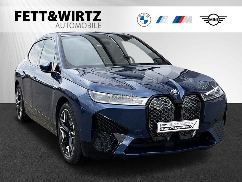 BMW iX XDrive40