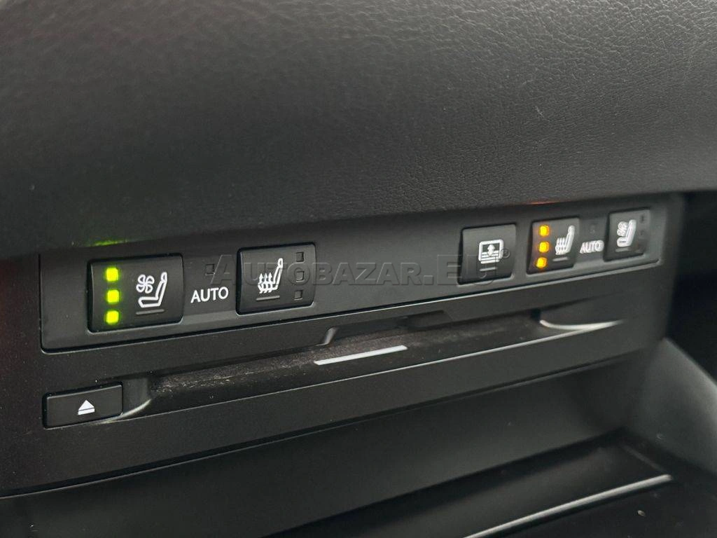 Lexus ES 2020 na predaj – fotografia 13