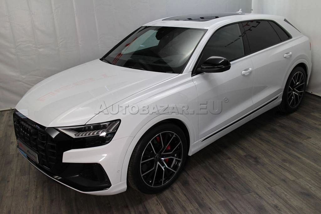 Audi Q8 SQ8 TFSI mHEV quattro tiptronic