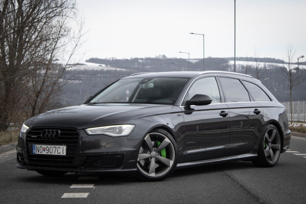 Audi A6 Avant