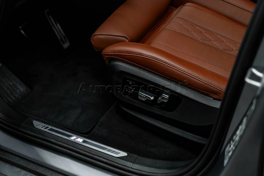 BMW X5 2025 na predaj – fotografia 11