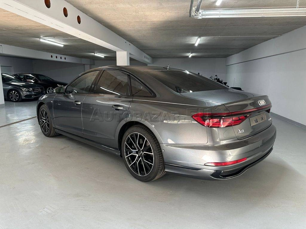 Audi A8 55 3.0 TFSI mHEV V6 quattro tiptronic